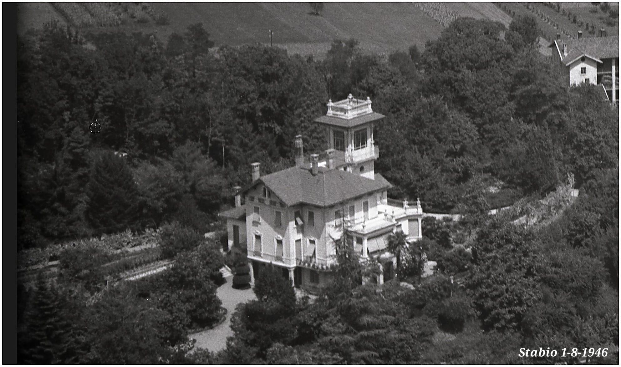 1946
