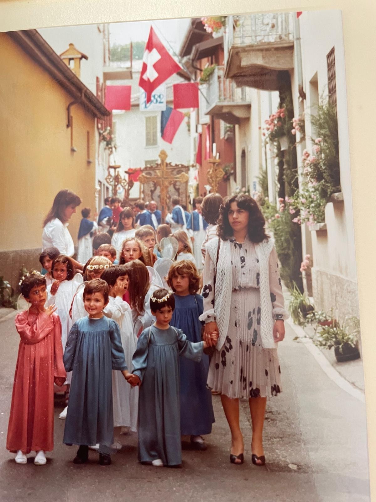1982