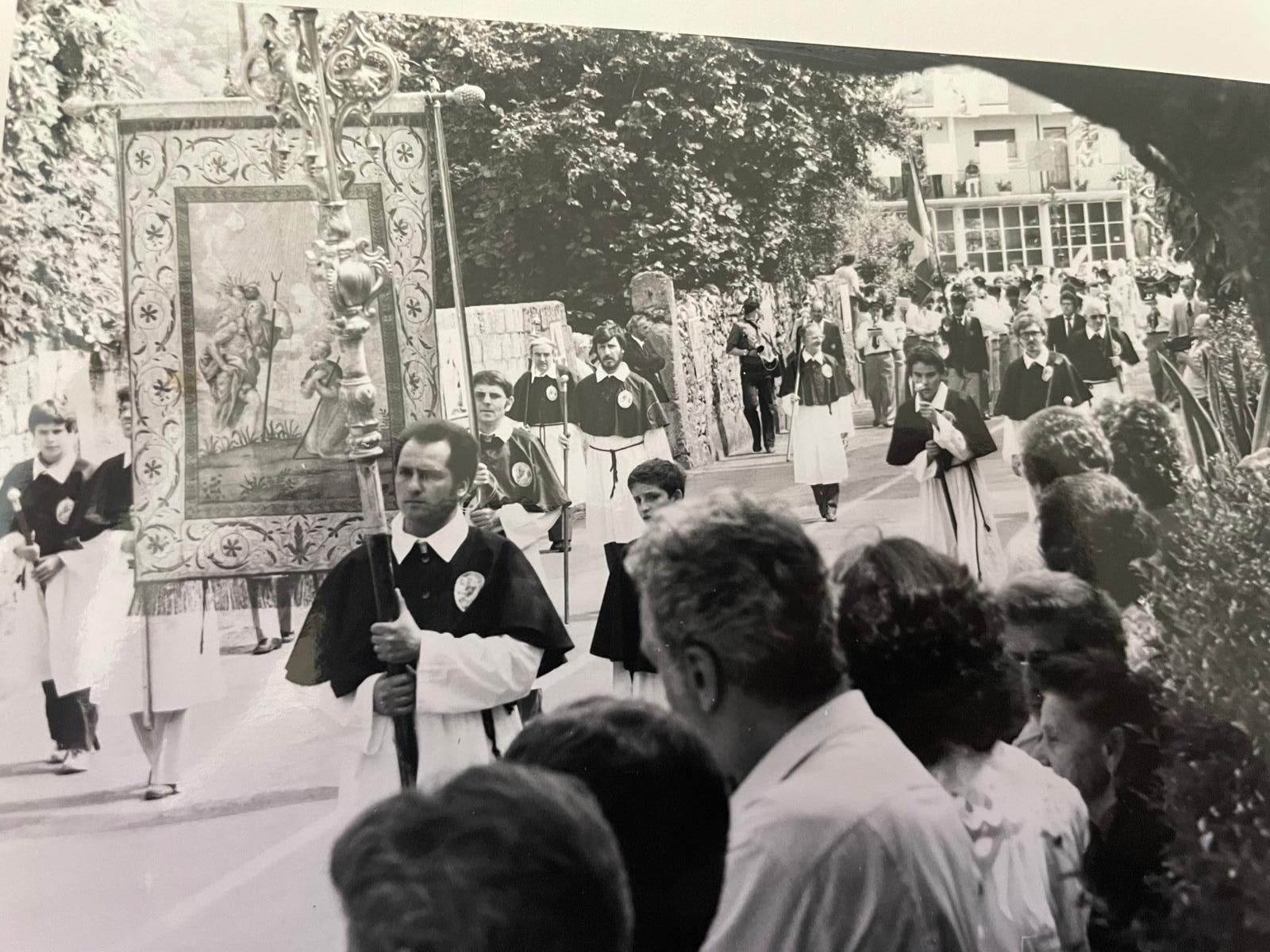 1982
