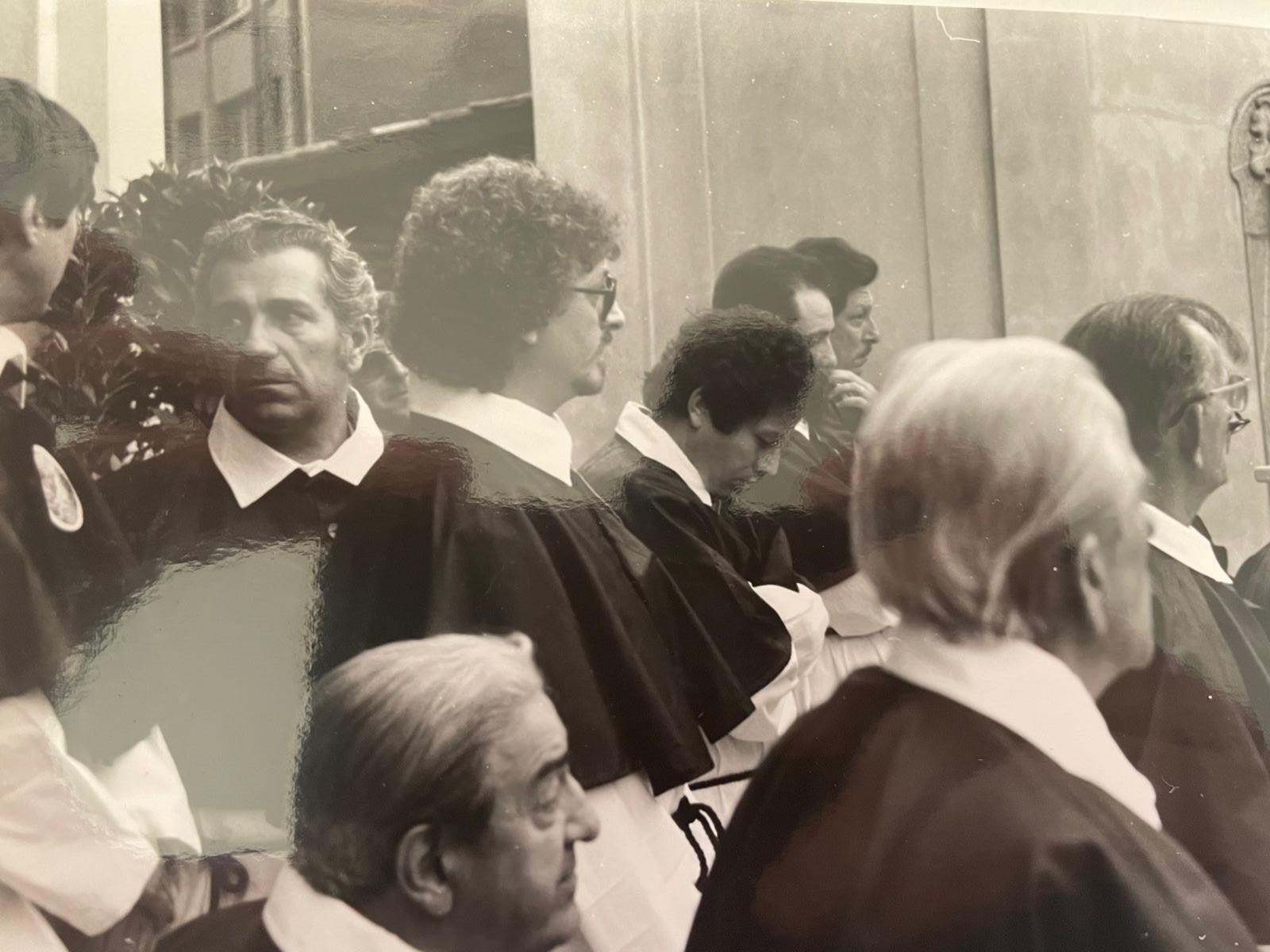 1982