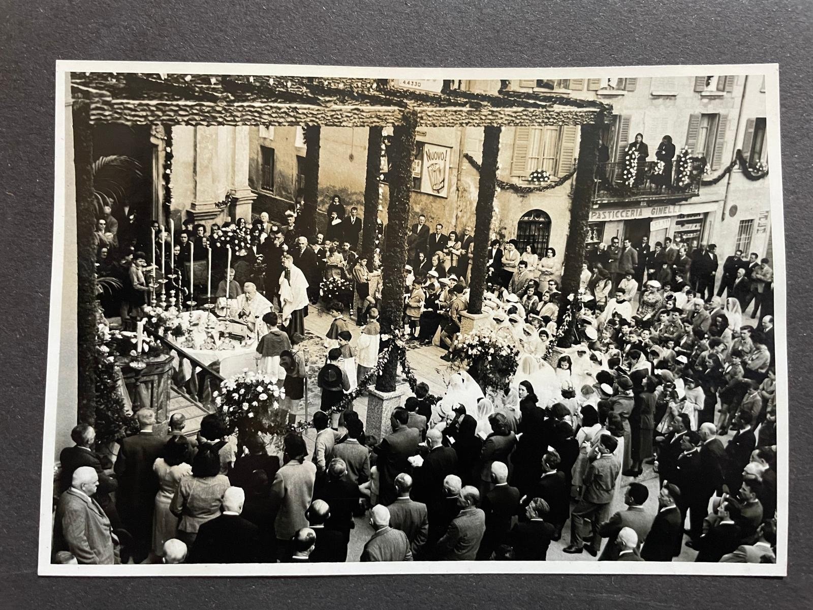 1957