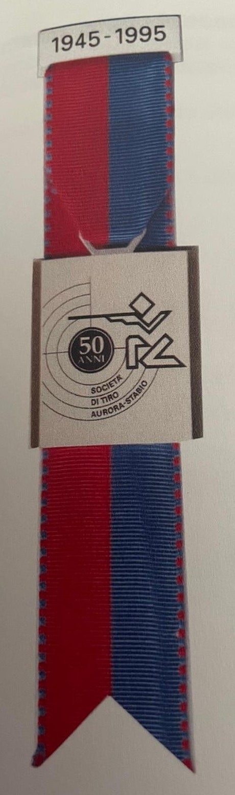 1985 Lo stemma del 40°