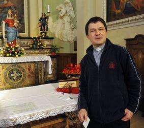 Don Leszek Chmielinski, Vicario