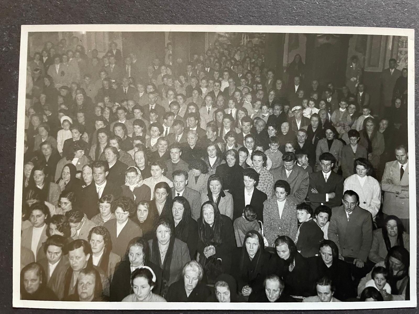 1957