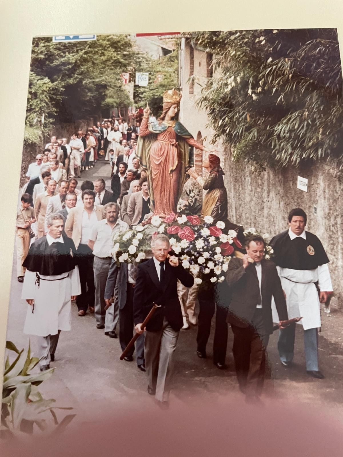 1982
