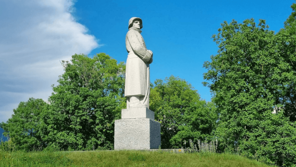 2025 Statua della Sentinella di Ruggero Larghi
