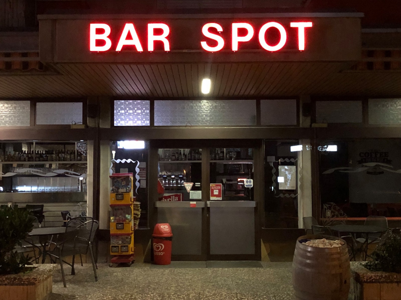 Anni 80 Bar Spot