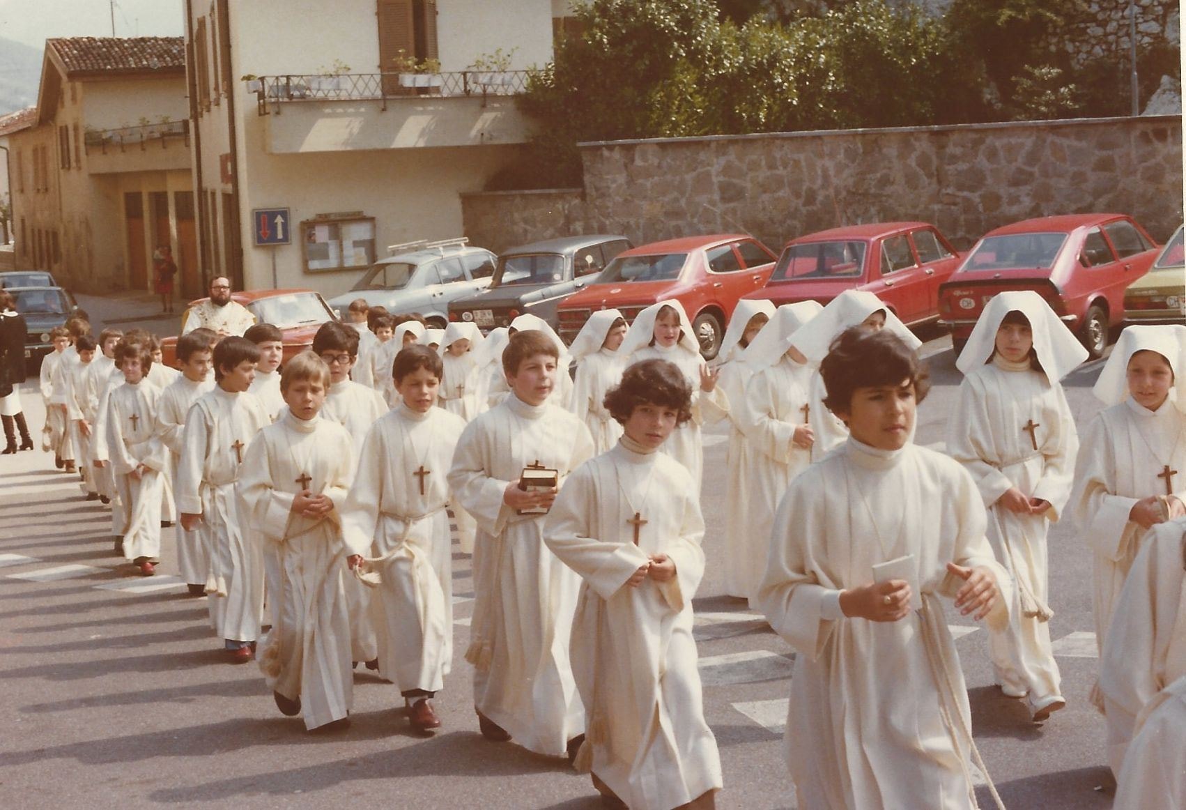 1977