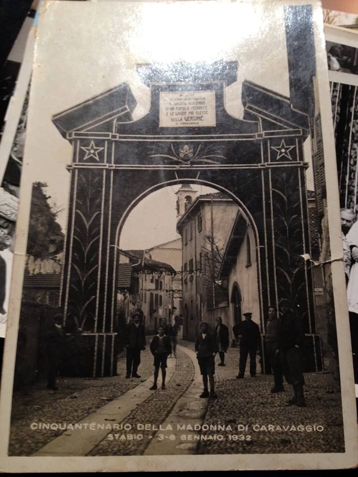 1932