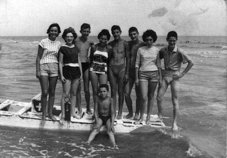 1959