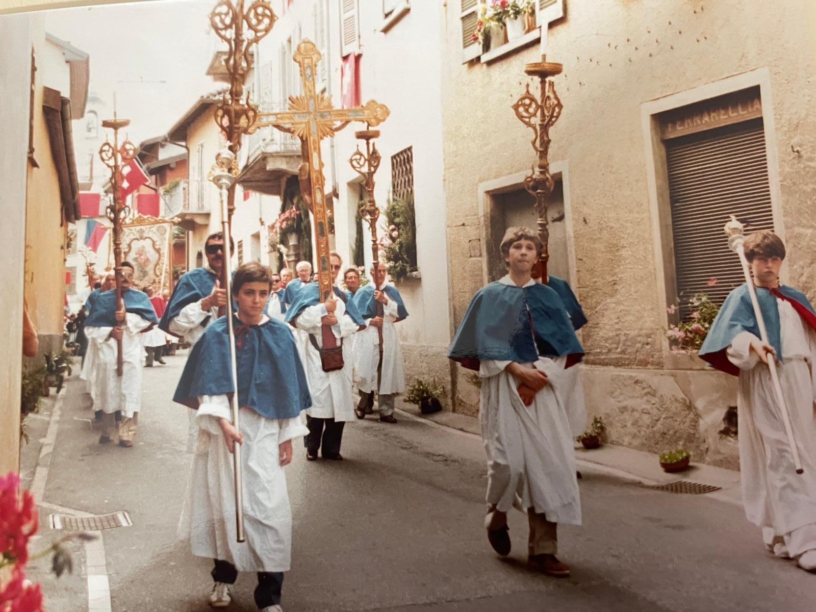 1982