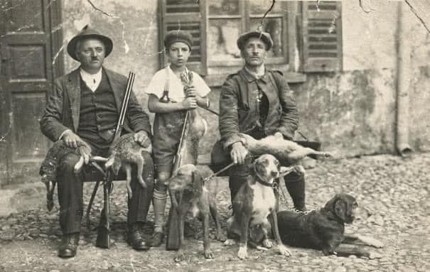 1925