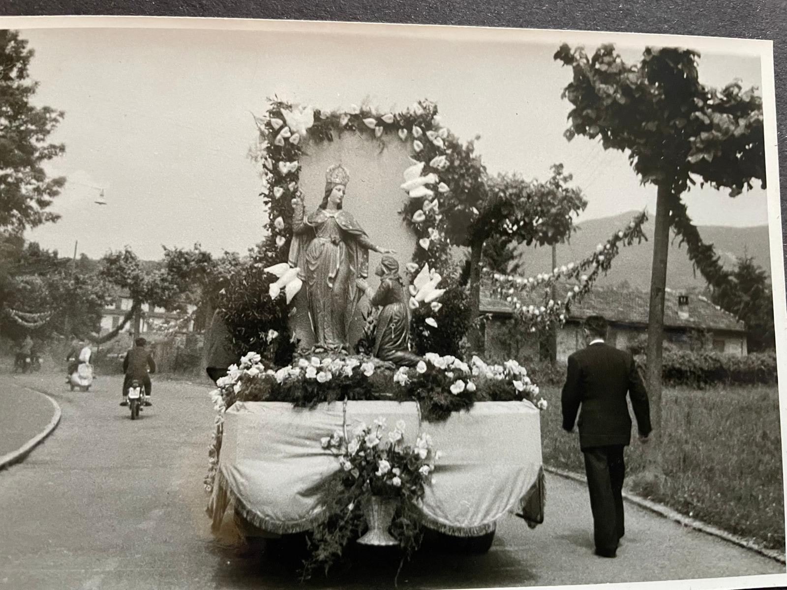 1957