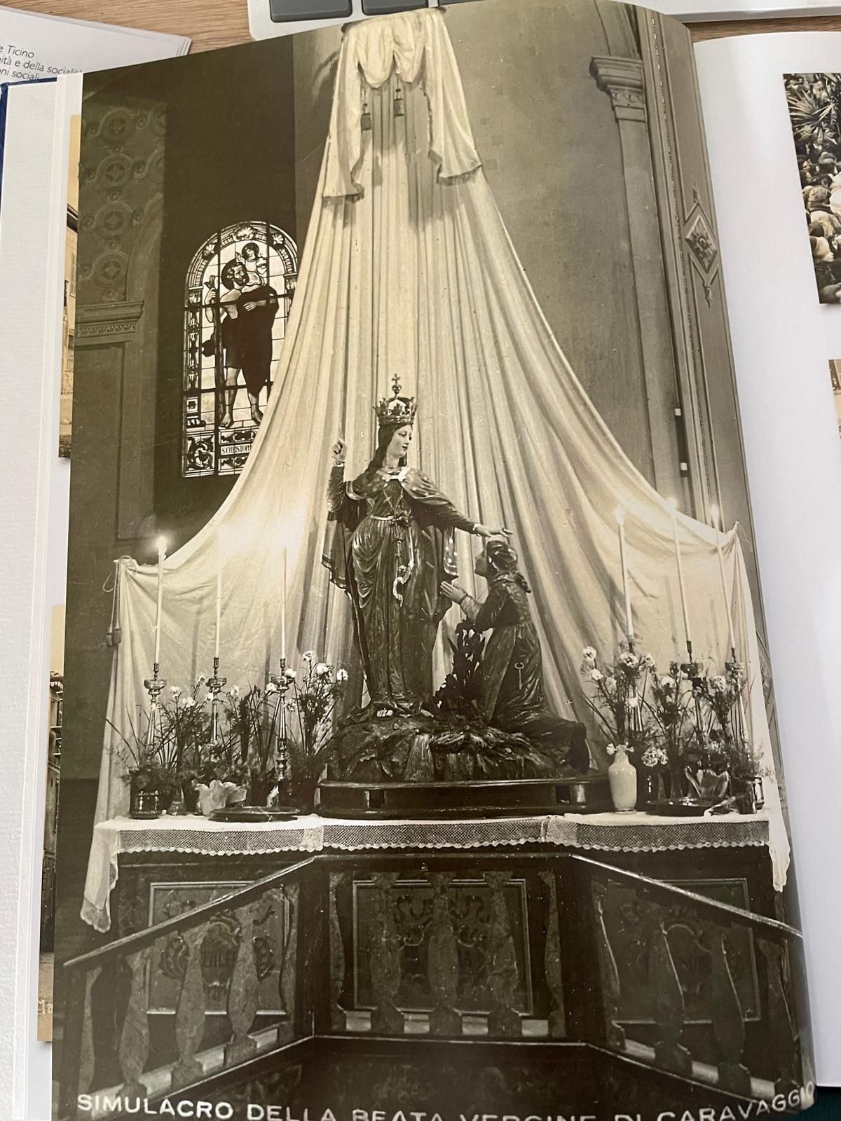 1932