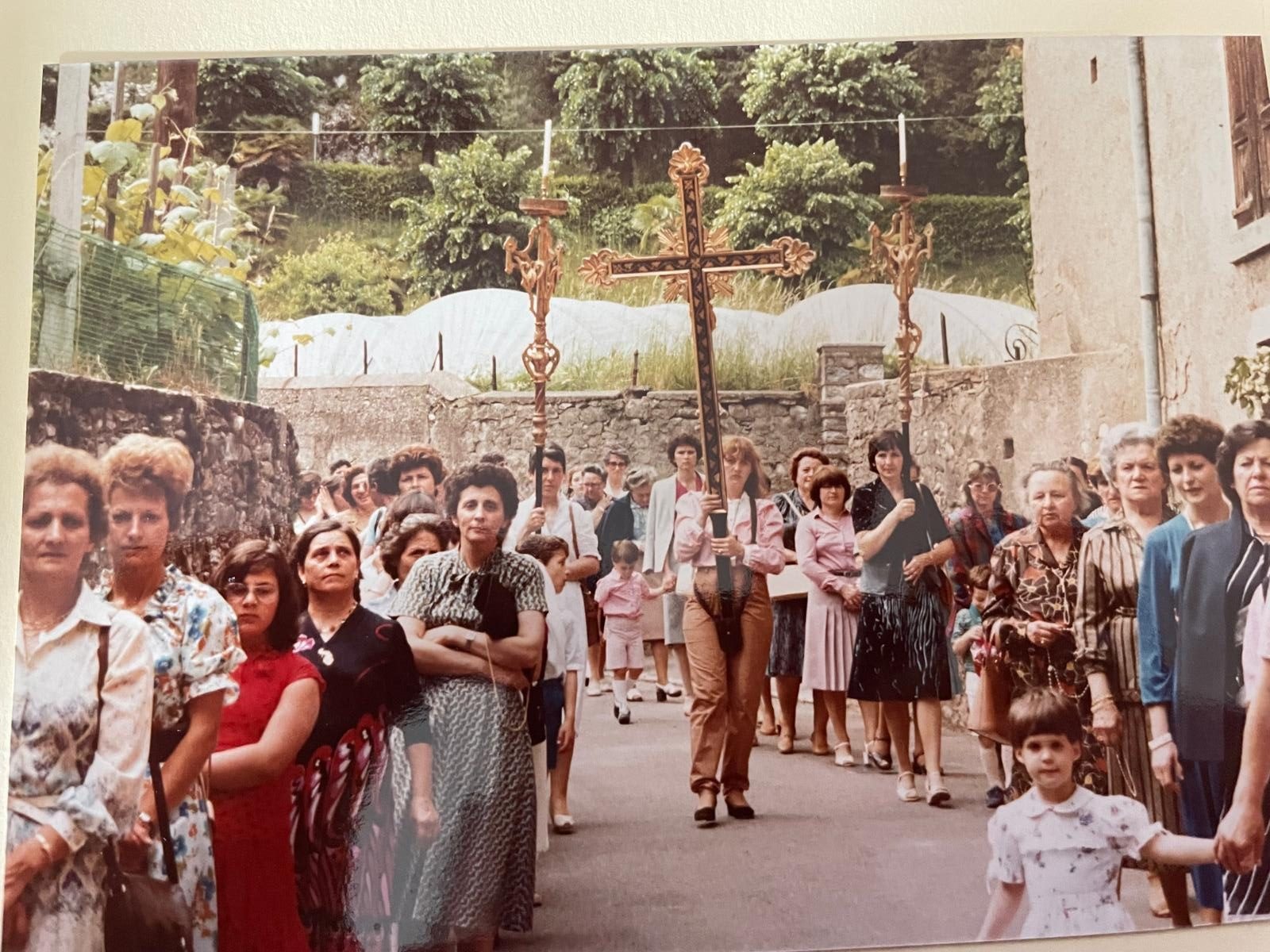 1982