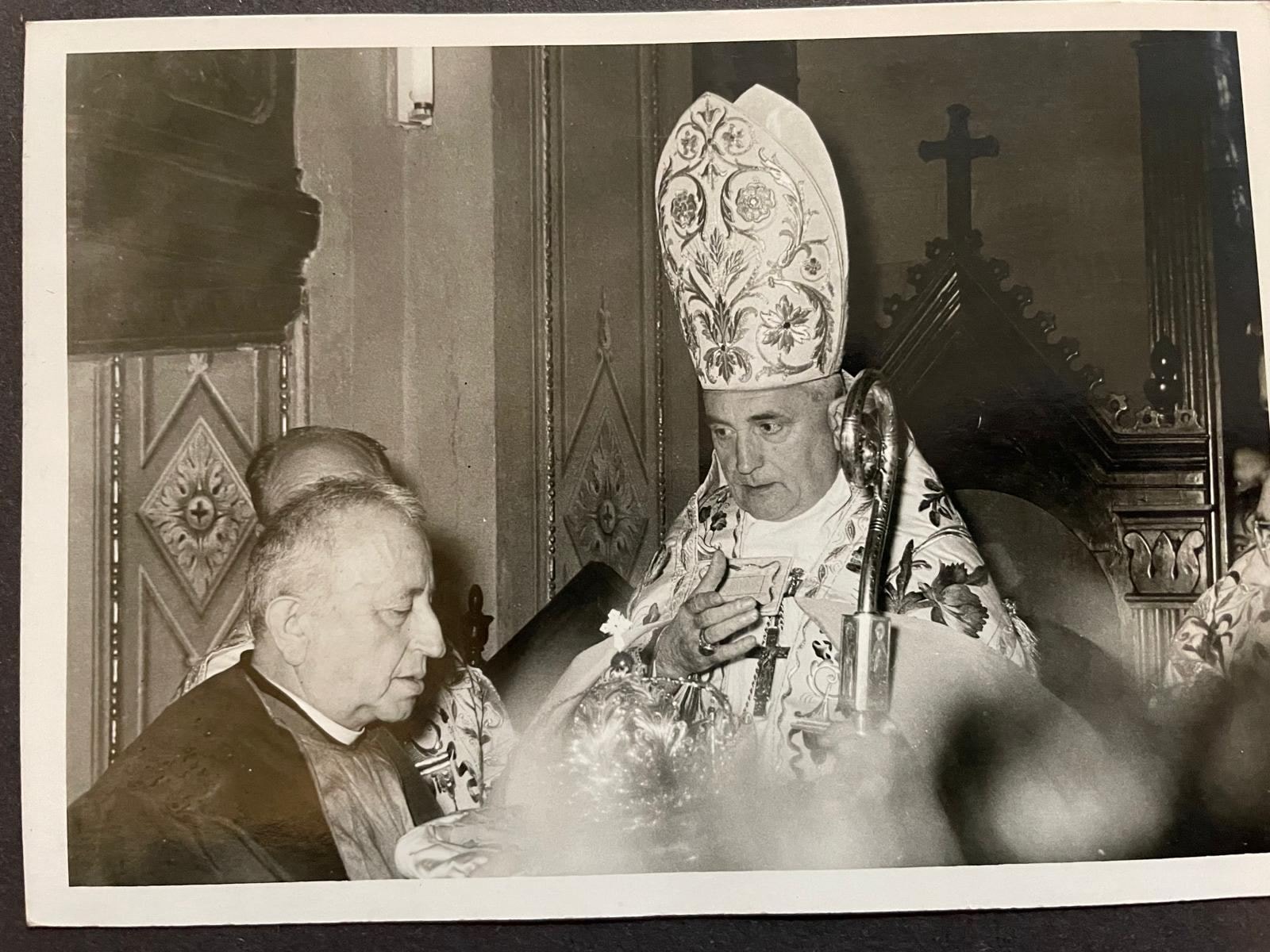 1957