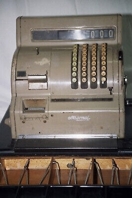 Anni 60-70, La cassa della Migros