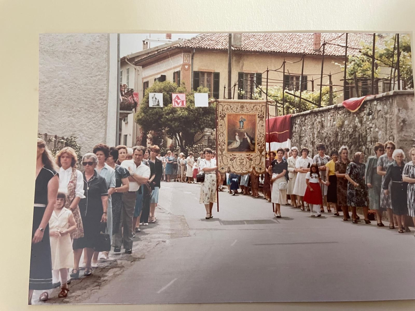 1982