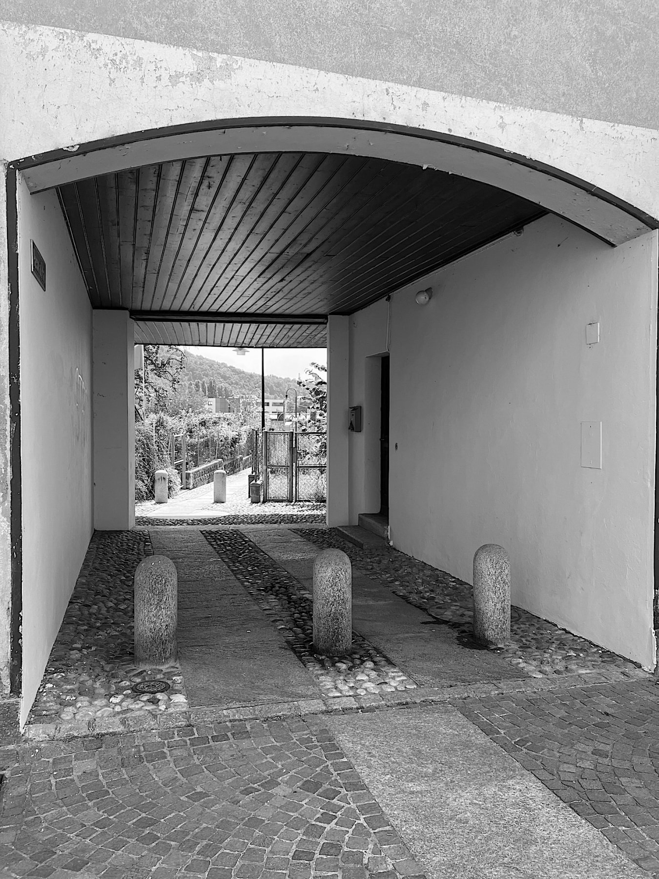 Piazzolo. Negli anni 60 -70 ci abitavanole Famiglie Rossi, Mombelli, Grande e Smoglian