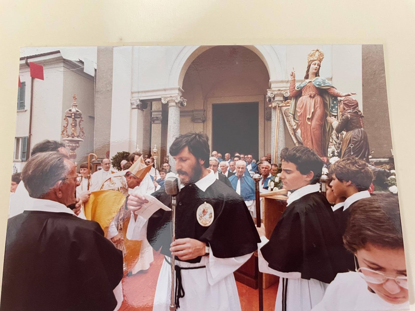 1982
