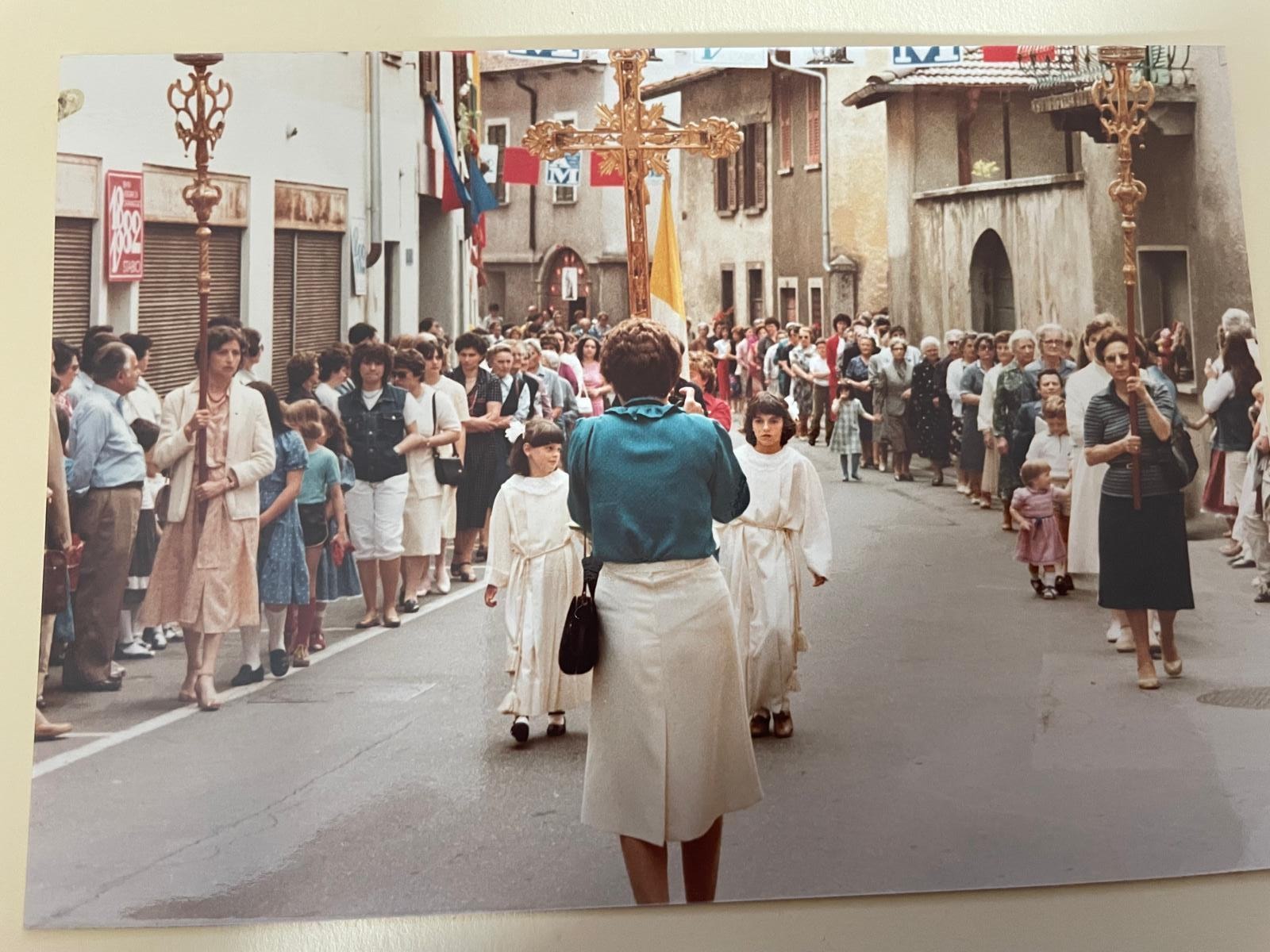 1982