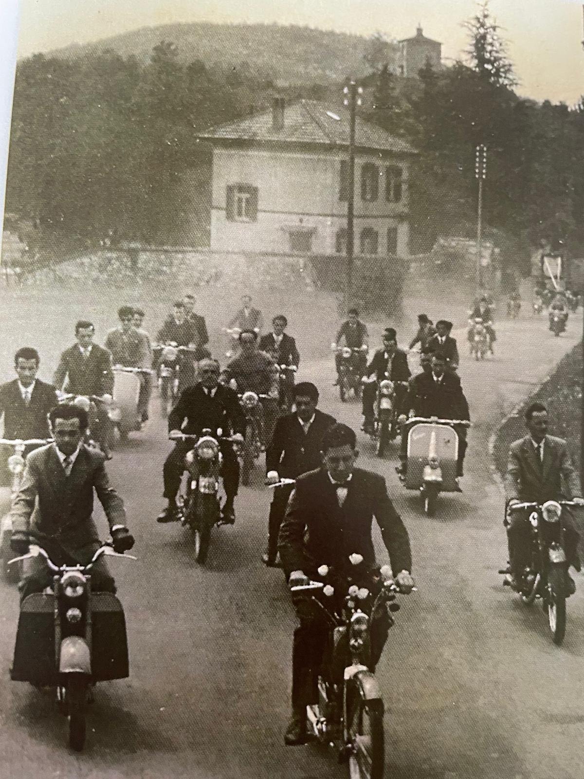 1957