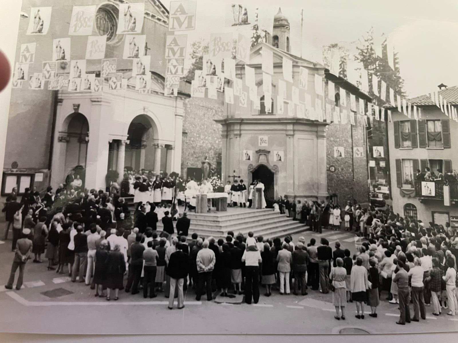 1982