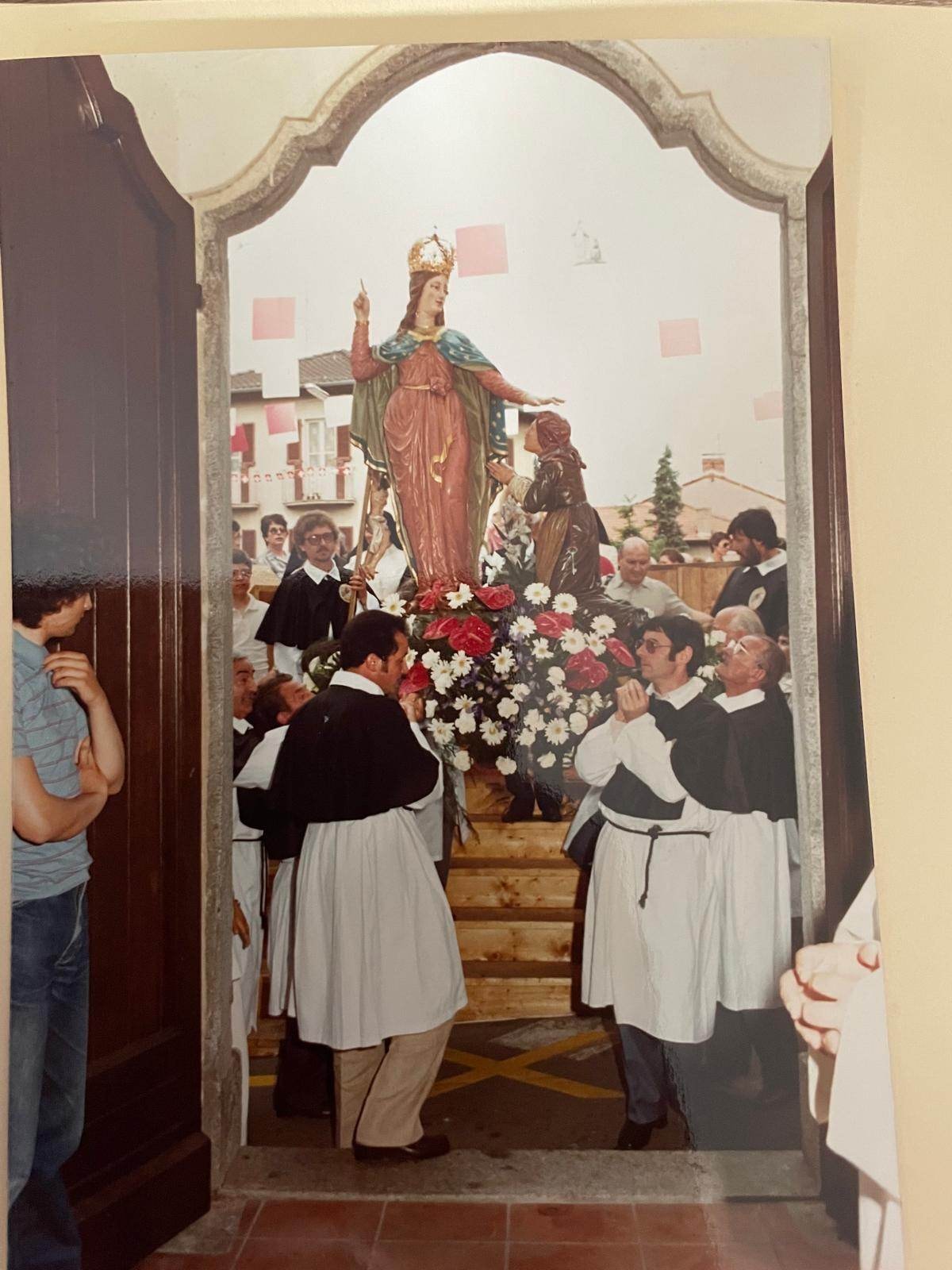 1982