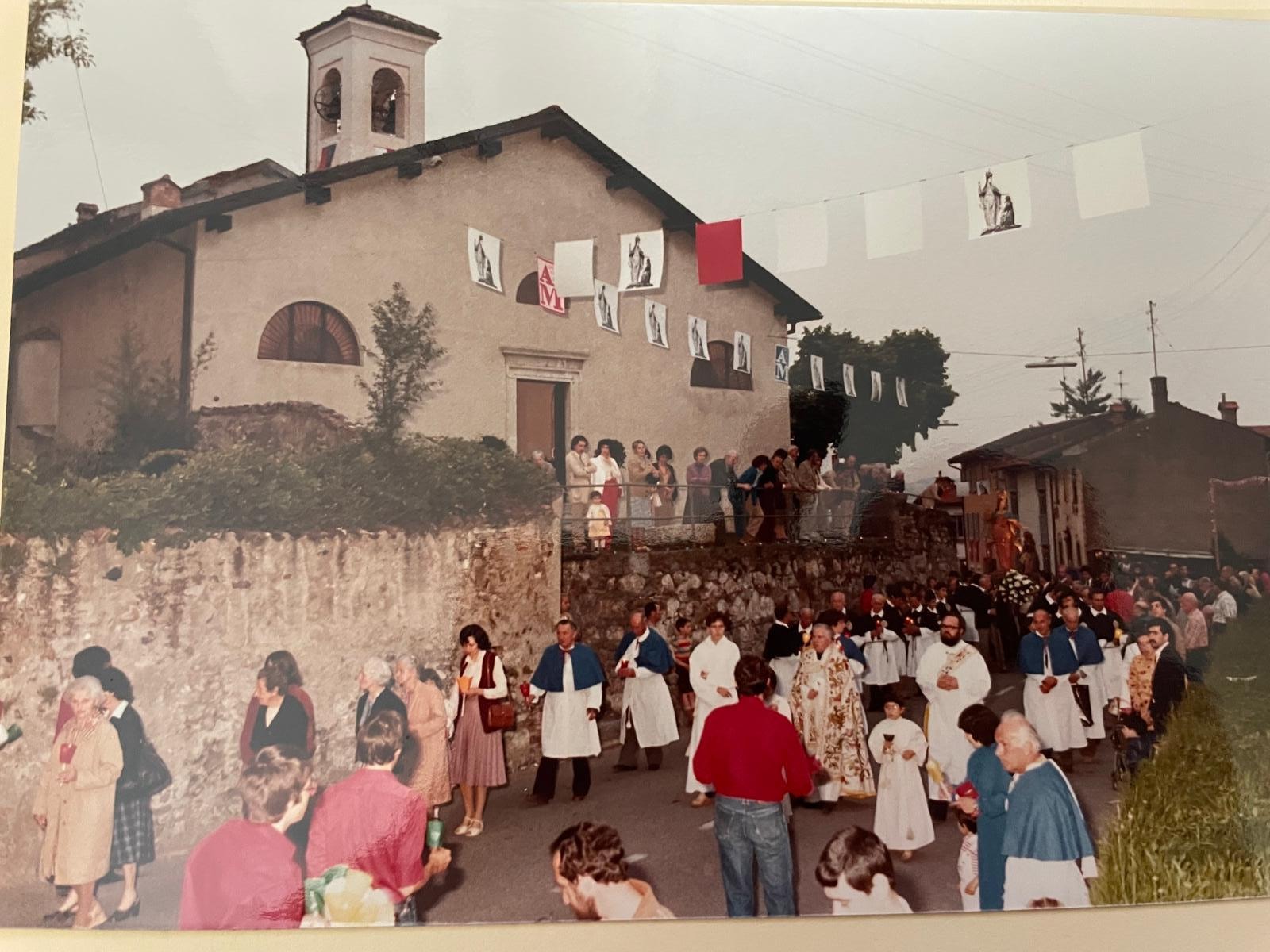 1982