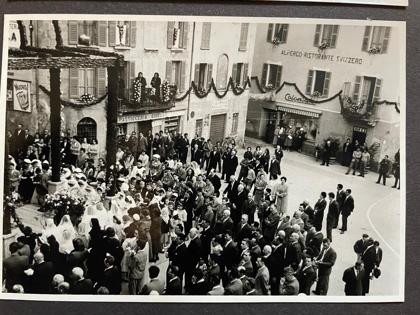 1957