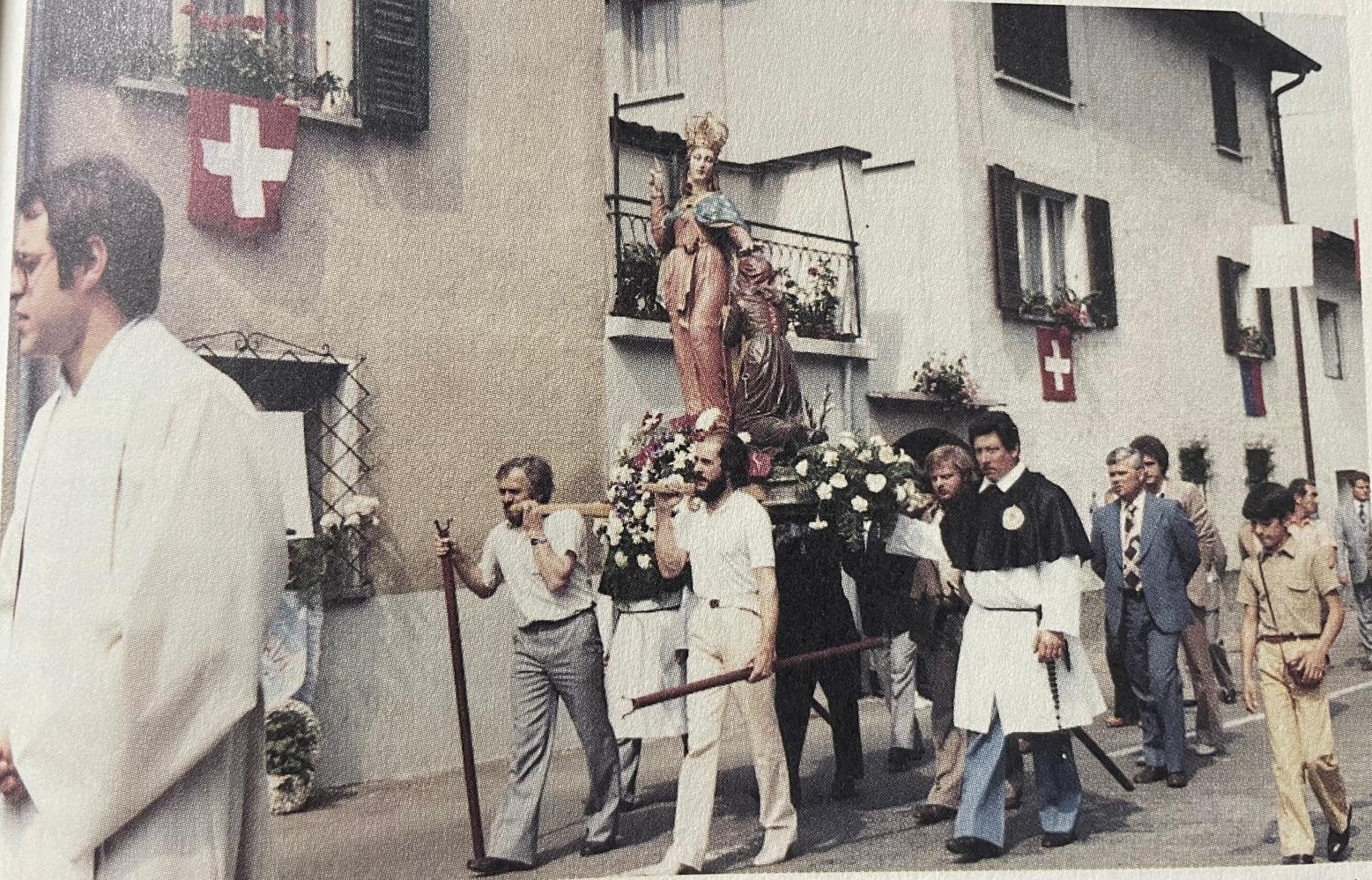 1982