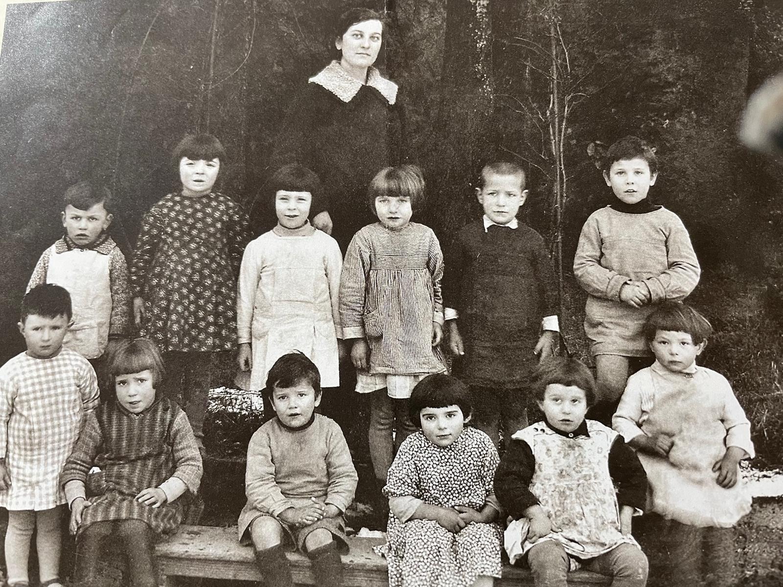 1938 Maestra Emilia Torti. Edy Aliprandi Dirce Dolci Lavigna Berenini Teresita Rossinelli Noemi Robbiani Giancarlo Castelletti Silvana. Antonietta Coduri