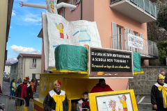 2026 Se a causa del tappo non ti vuoi bagnare, a scuola devi tornare