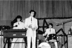 1970 Luido Bernasconi, Danilo Cavadini, Giorgio Carri, Paolo Sinesi, Alberto Luisoni, Giordano Bobbià e Sergio Crivelli.