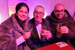 Al centro Alberto (Bertino) Luisoni