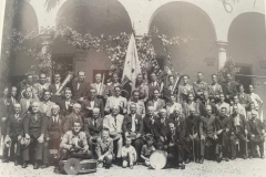 1946