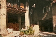 Anni 70 Corte di Fonso Legnamée, via Gropp