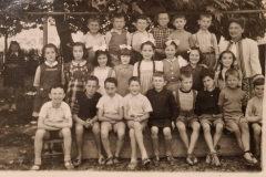 1946 Con l maestra Vela